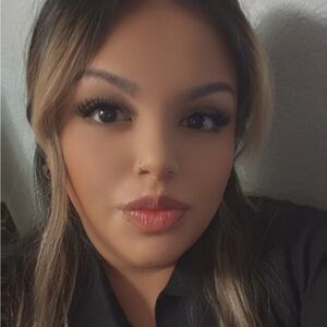 Meet your Posher, Lucy